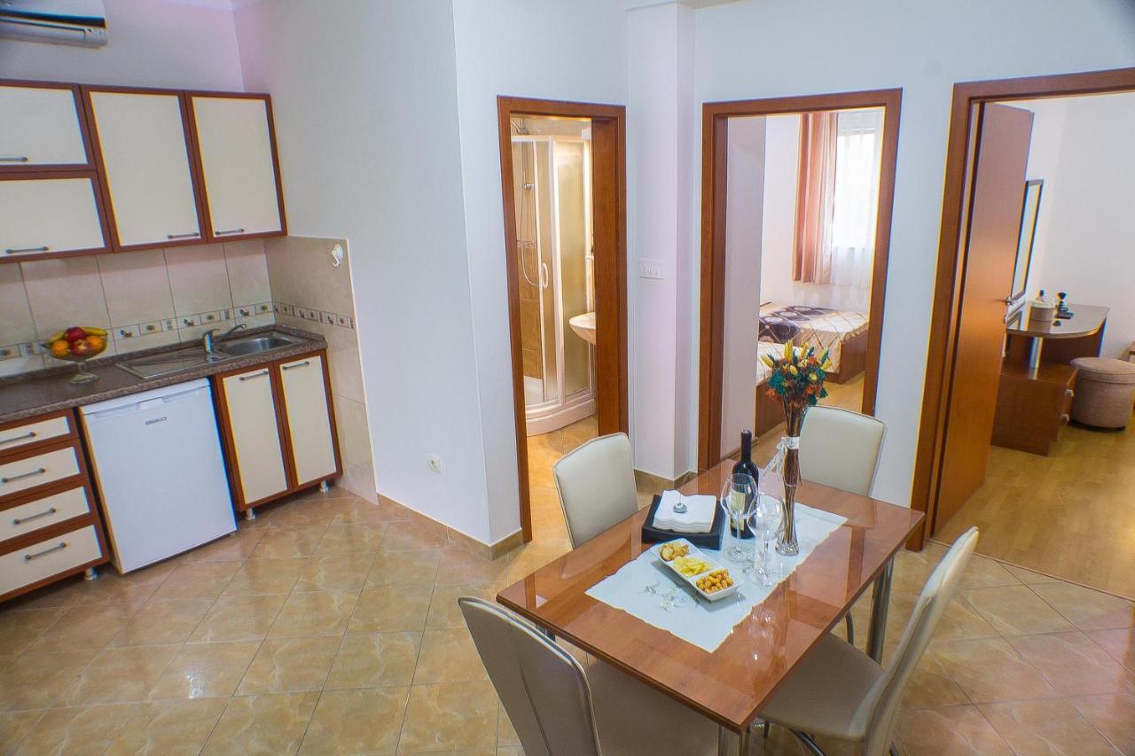 טיווט Dmm Apartments מראה חיצוני תמונה